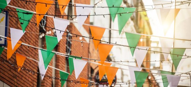 irlanda-banderolas-inmersion